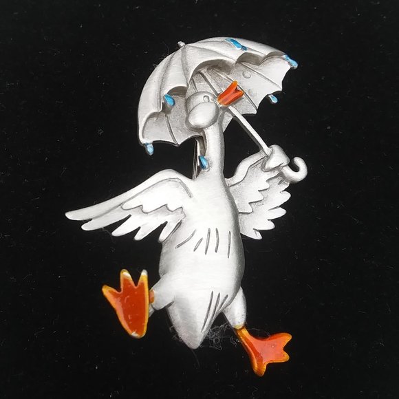 Vintage JJ Jonette duck with an umbrella dancing in the rain  brooch playful - Picture 1 of 12